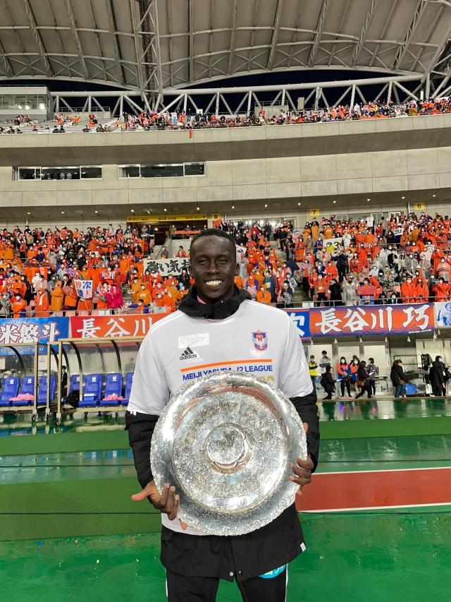 1666636245805016210.jpeg 98.jpeg